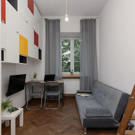 Cozy For 3 Guests Near Centrum Praskie Koneser By Renters Апартаменты Варшава
